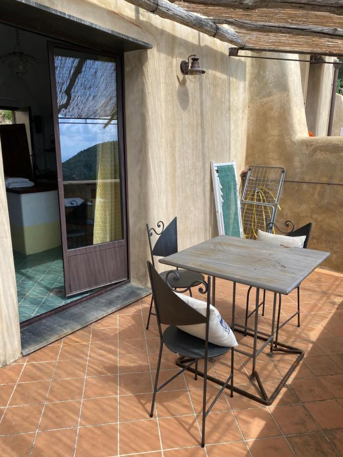 Casa Vacanze A Lea L'Ua Finale Ligure Habitación foto